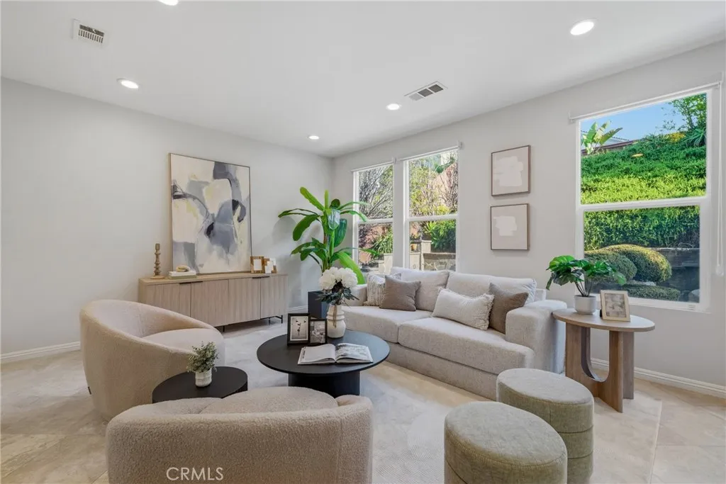 Additional image 10 of 678 Milford Street, Los Angeles, CA 90042