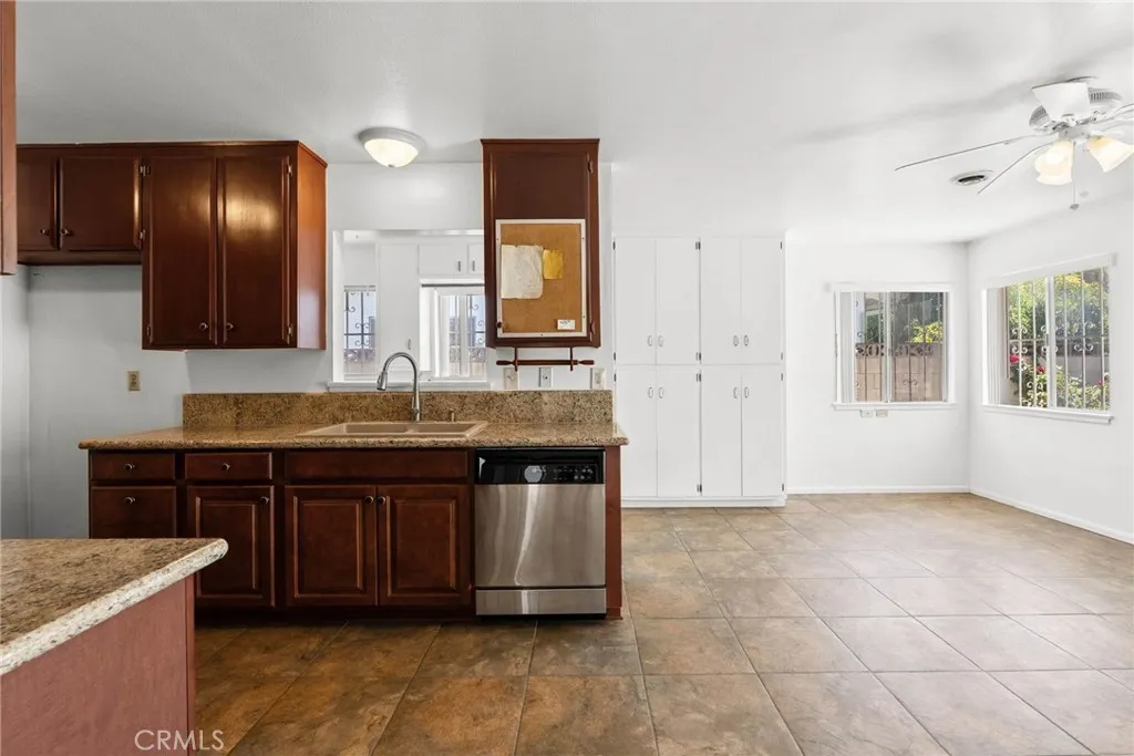 Additional image 12 of 620 Janetwood Dr, Oxnard, CA 93030