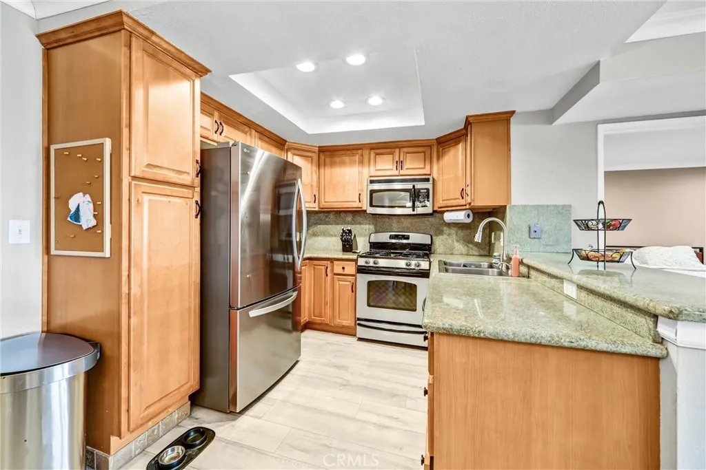 Additional image 7 of 20235 Keswick Street Unit 213, Winnetka, CA 91306