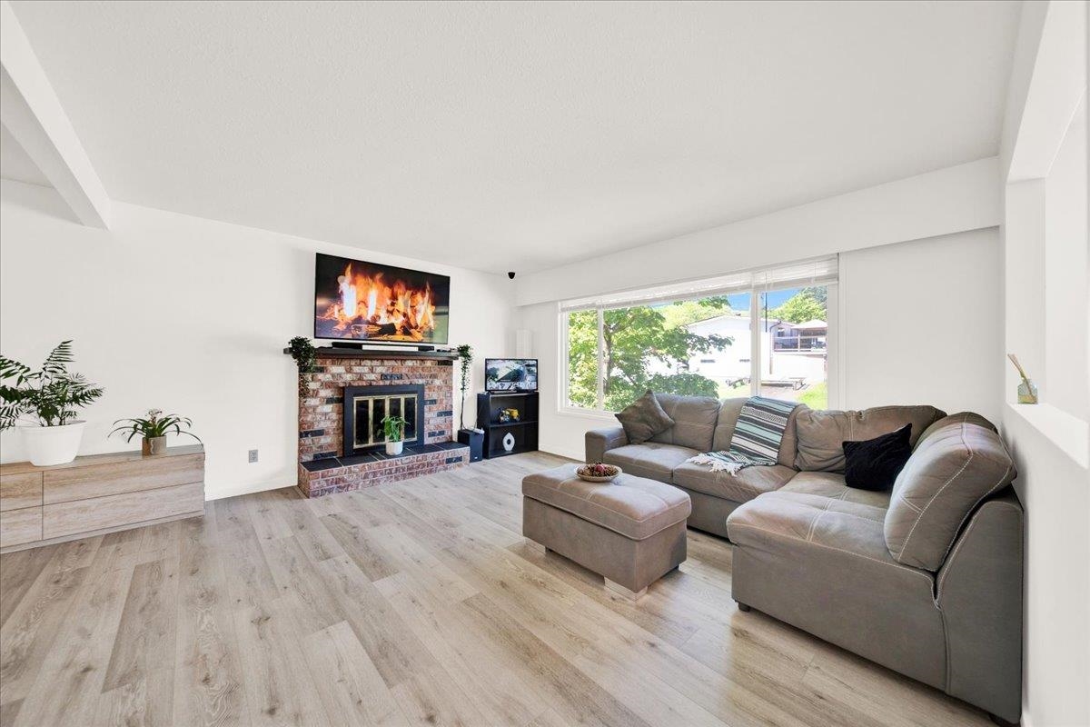 Additional image 4 of 32410 Diamond Avenue, Mission, BC, V2V 1M2