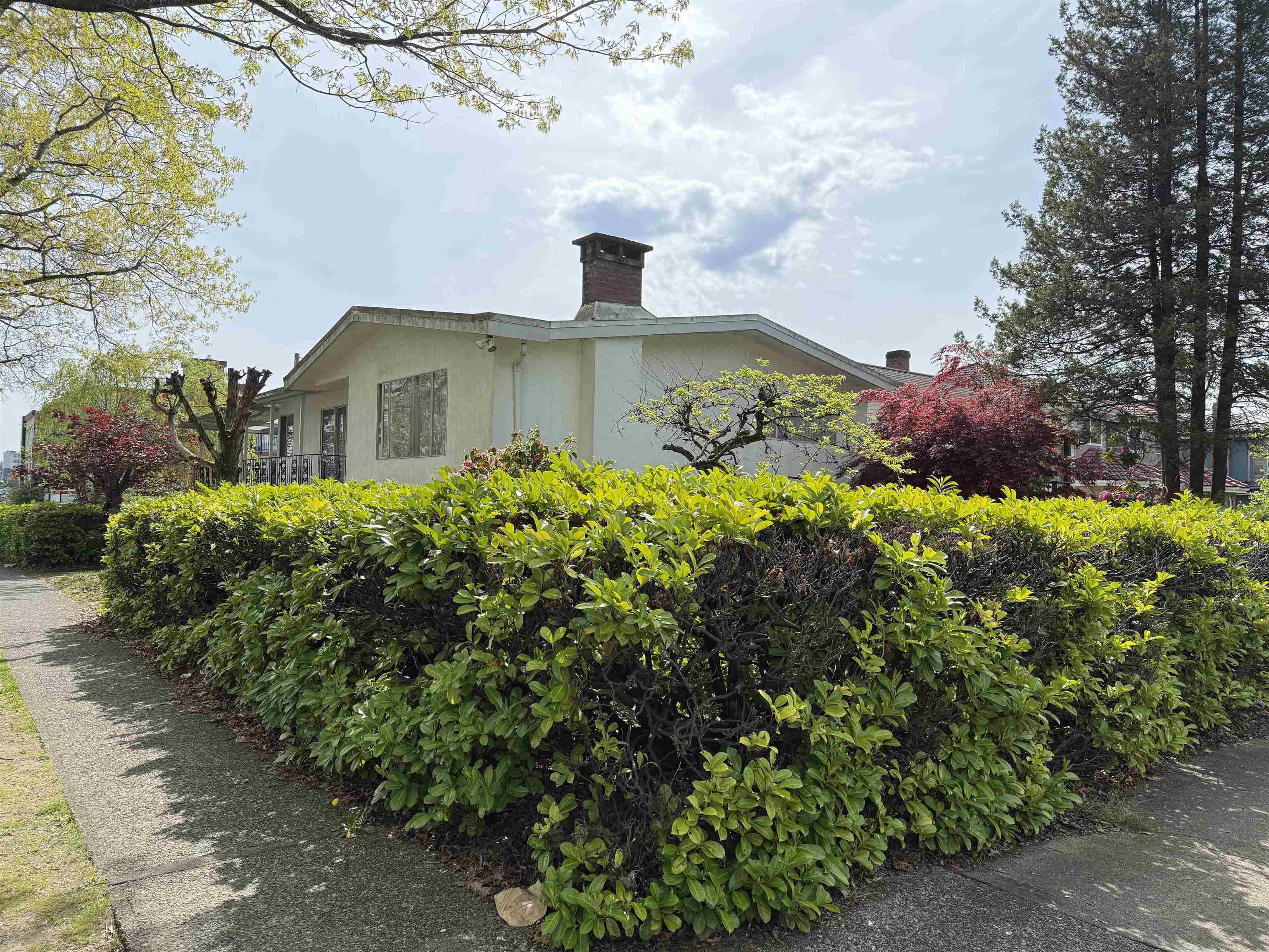 Additional image 2 of 3660 22nd Avenue E, Vancouver, BC, V5M 2Z7