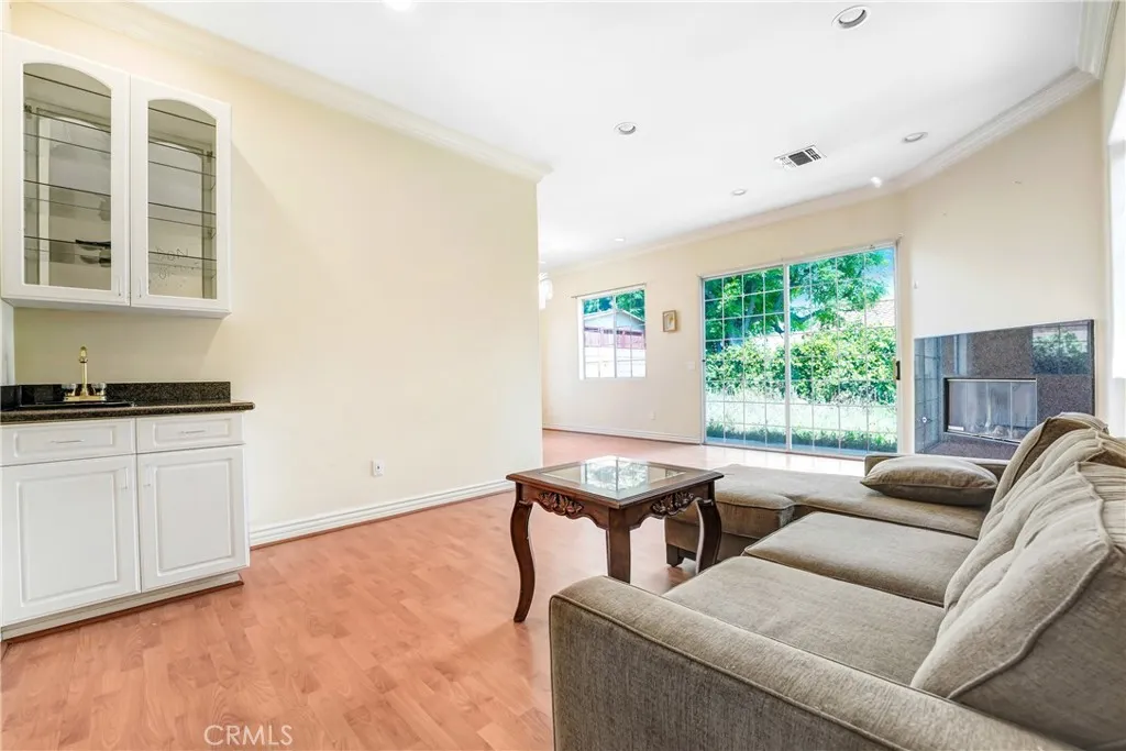 Additional image 16 of 17919 Califa Street, Encino, CA 91316
