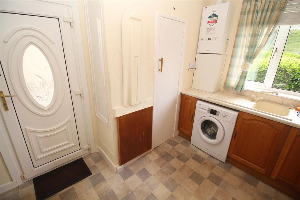 Additional image 6 of 2 bed detached bungalow for saleProspecthill Street, Greenock PA15