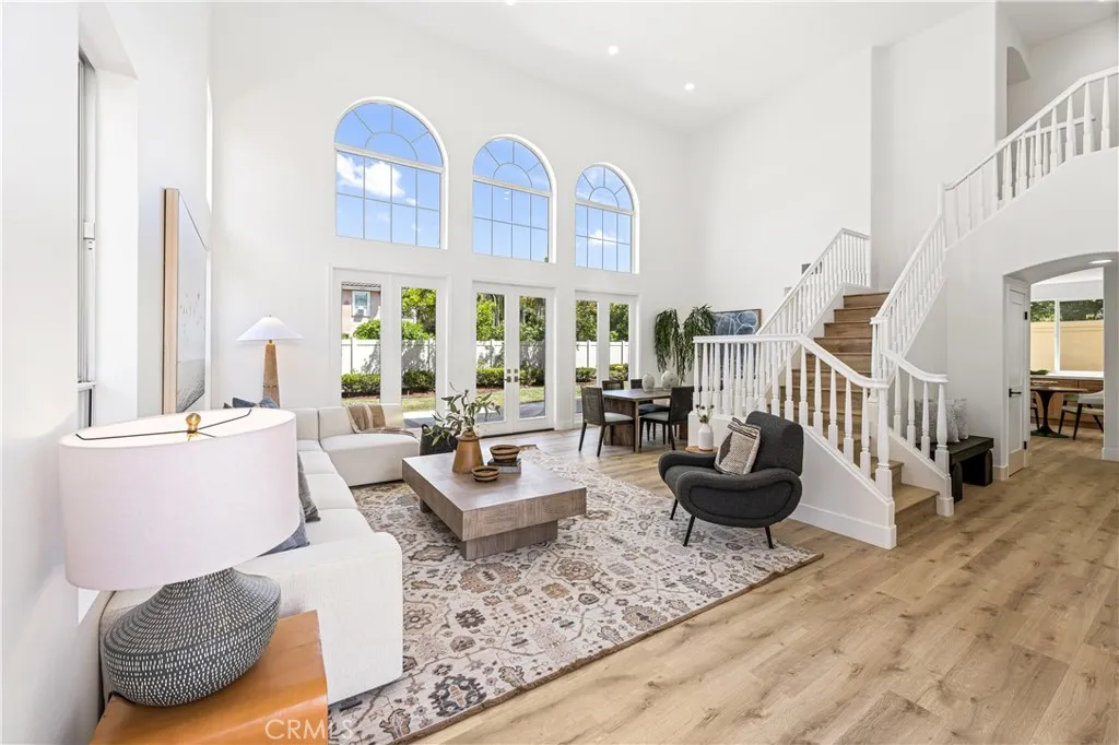 9 Figaro, Irvine, CA 92606 photo 4