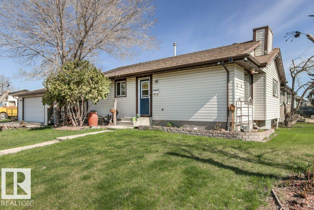 2104 145 Avenue NW, Edmonton, AB, T5Y1T9