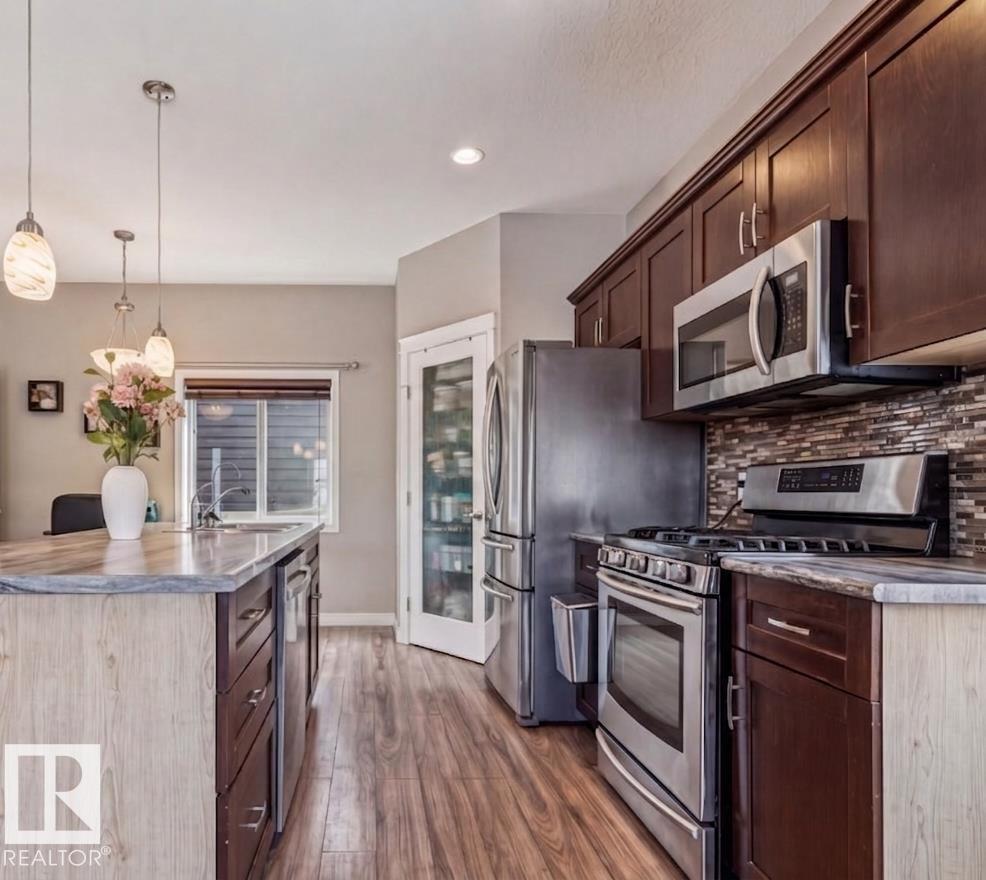 Additional image 5 of 12513 120 Avenue NW, Edmonton, AB, T5L2P8