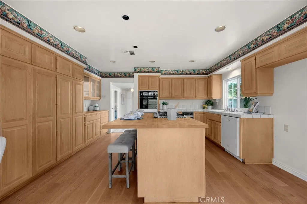 Additional image 48 of 13851 Malena Dr, Tustin, CA 92780