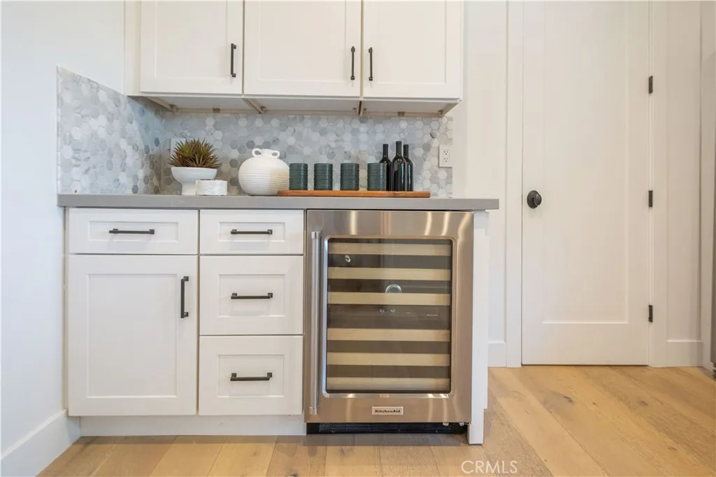 Additional image 10 of 333 Mesa Drive, Costa Mesa, CA 92627