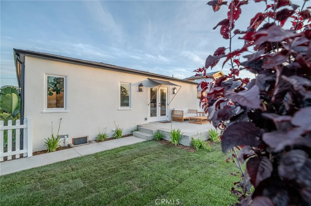 Additional image 96 of 1141 N Lima Street, Burbank, CA 91505