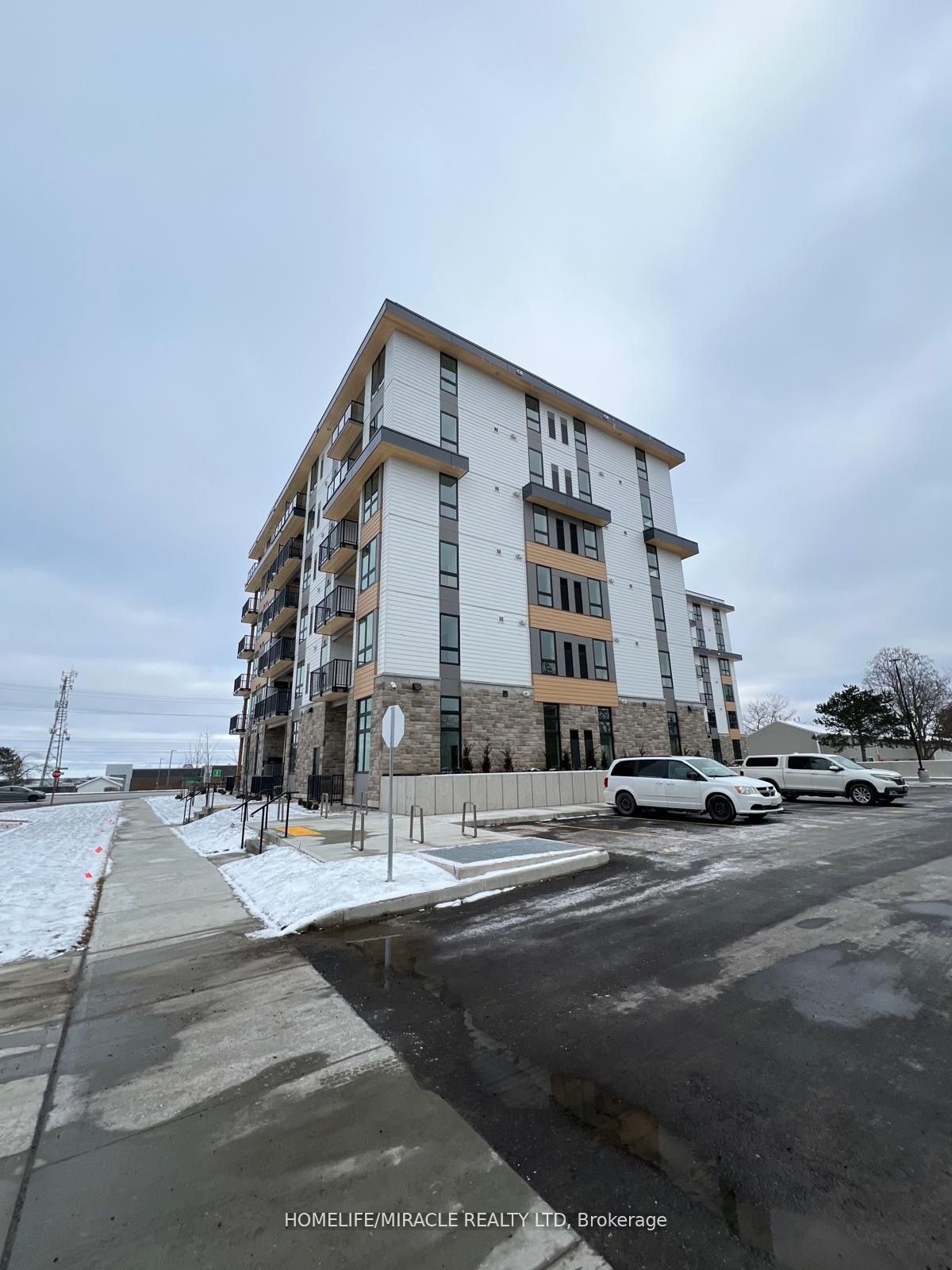 Additional image 4 of 111-101 Golden Eagle Road, Waterloo, ON, N2V 1C3