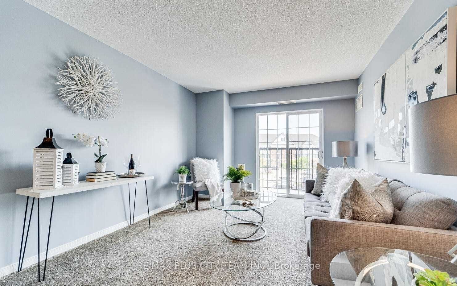 Additional image 3 of 201-94 Aspen Springs Drive, Clarington, ON, L1C 5N4