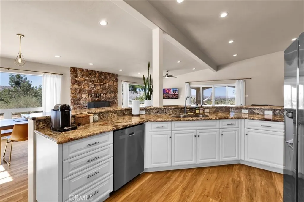 Additional image 89 of 55183 Cooper Lane, Yucca Valley, CA 92284