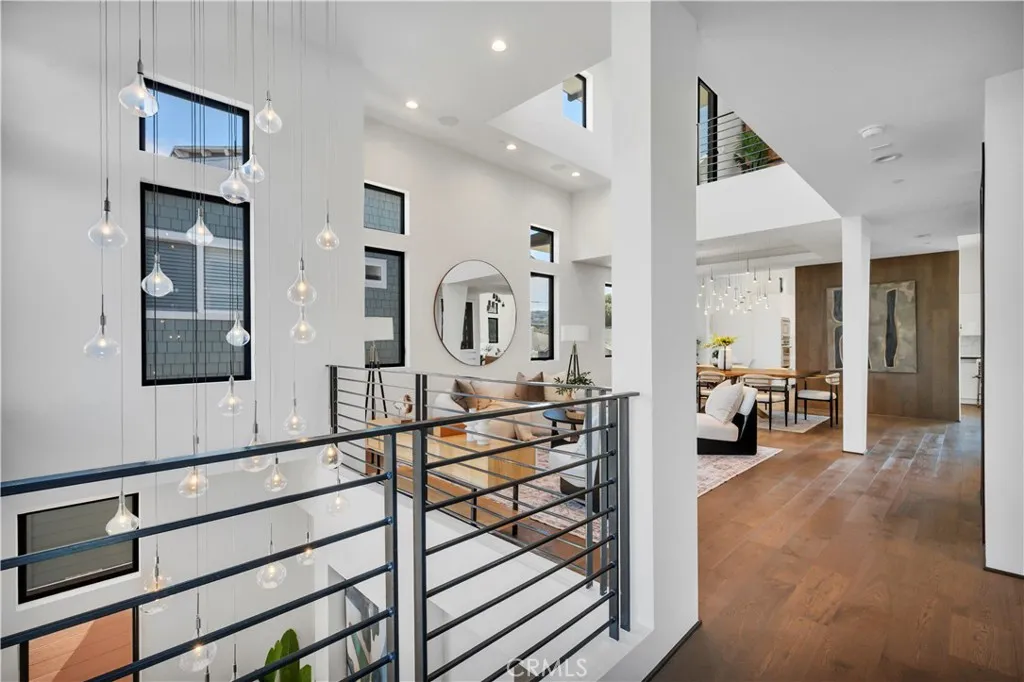 Additional image 89 of 332 Avenue E, Redondo Beach, CA 90277