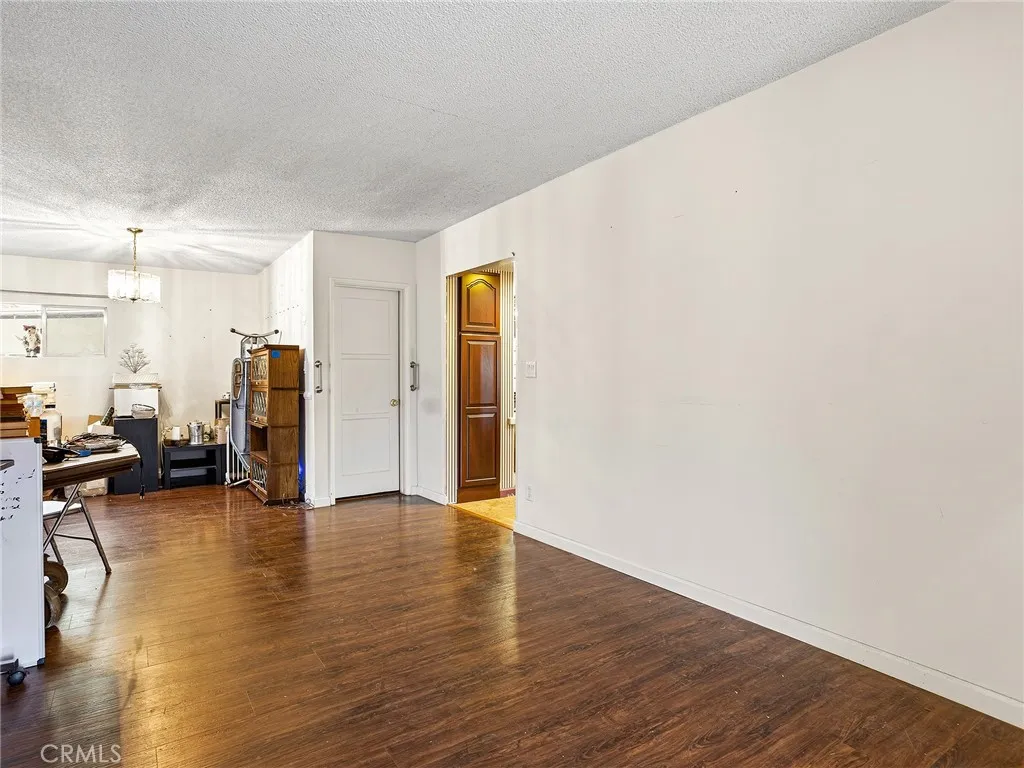 Additional image 14 of 836 N Parish Place, Burbank, CA 91506