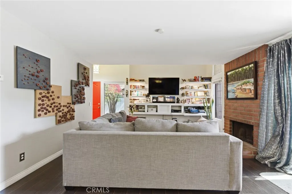 Additional image 2 of 905 Hyde Court, Costa Mesa, CA 92626