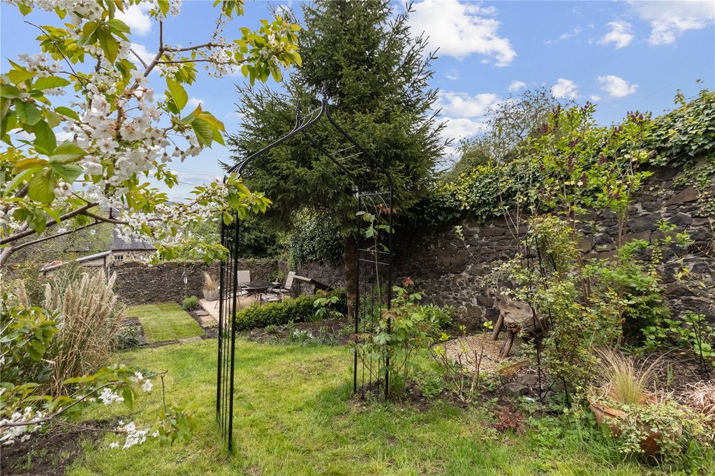 Additional image 32 of 2 bed flat for sale4B, Irvine Place, Stirling, Stirlingshire FK8