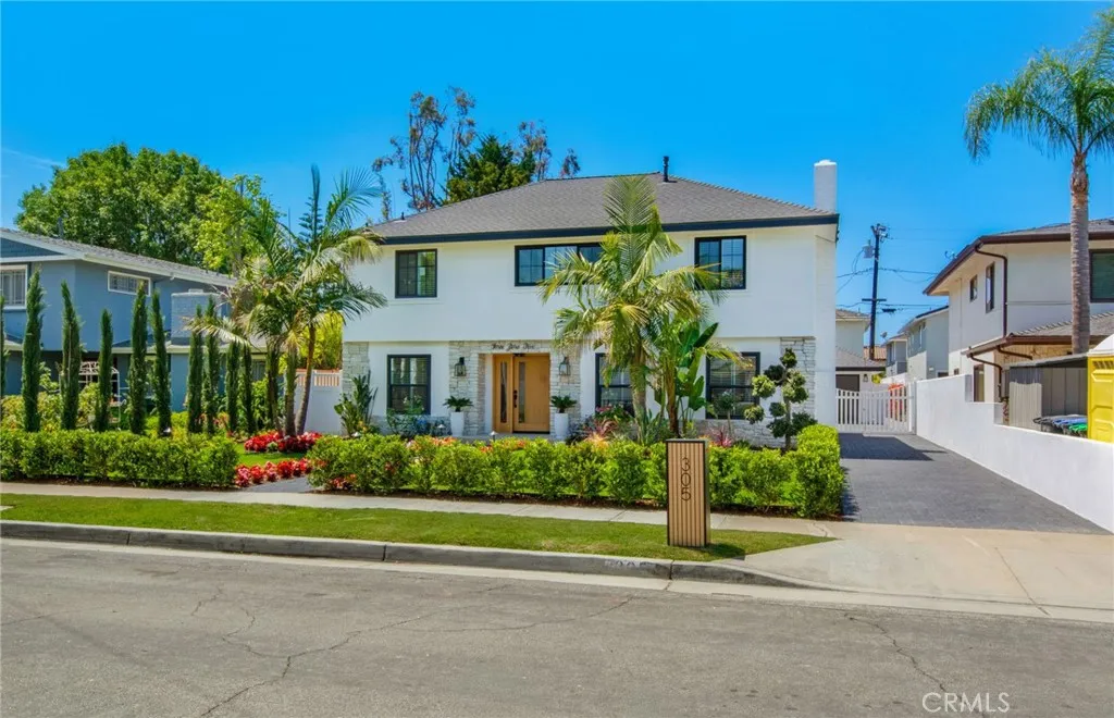 Additional image 52 of 305 Robinhood Ln, Costa Mesa, CA 92627