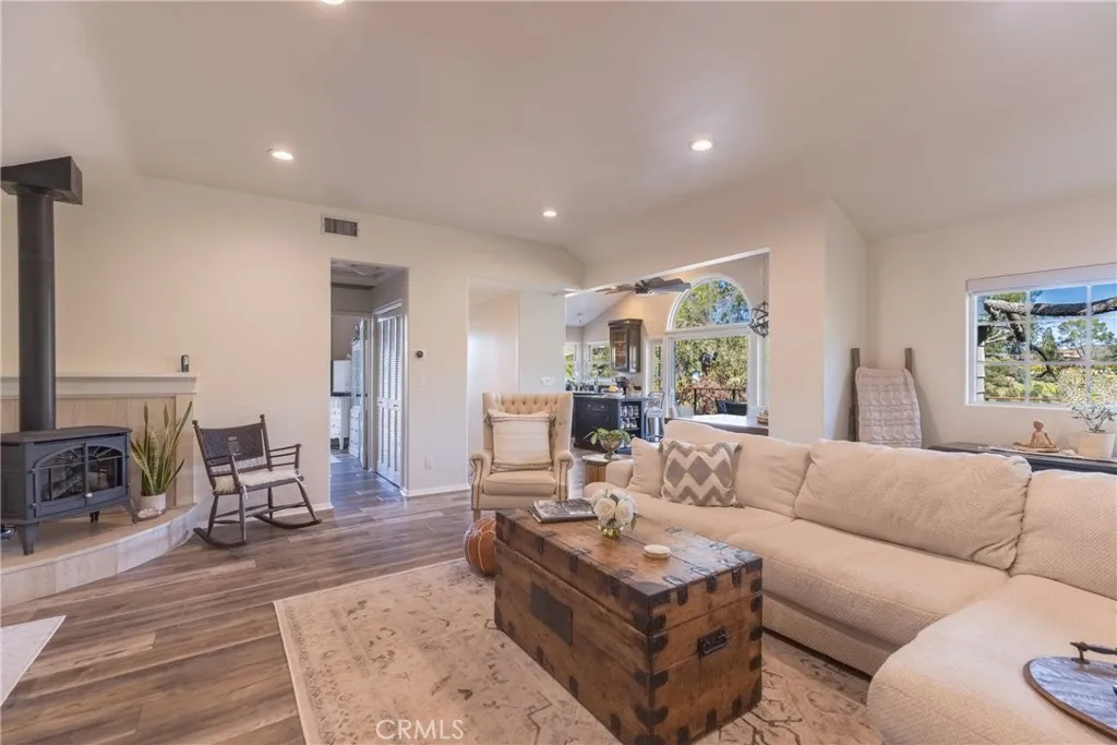 Additional image 68 of 29068 Lake, Agoura Hills, CA 91301
