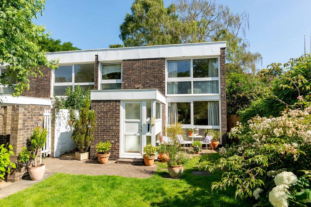 Additional image 6 of 3 bed terraced house for saleBrackley, Weybridge KT13
