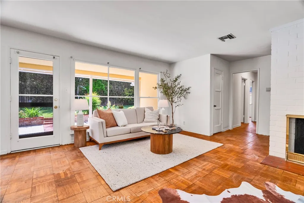 Additional image 13 of 7862 Jellico Avenue, Northridge, CA 91325