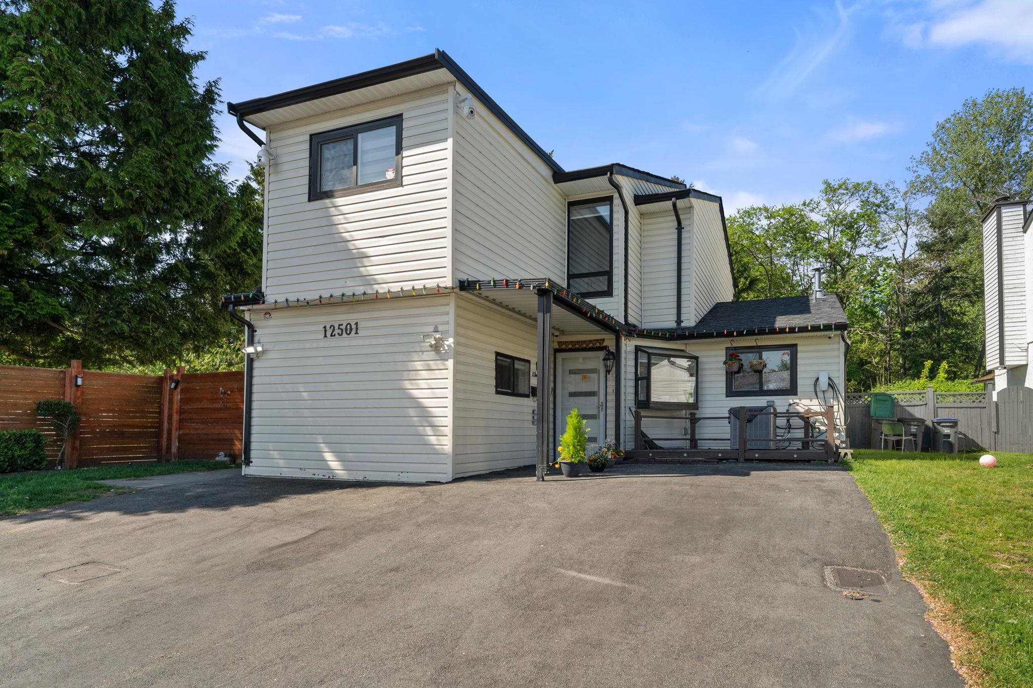 12501 76a Avenue, Surrey, BC, V3W 7W5