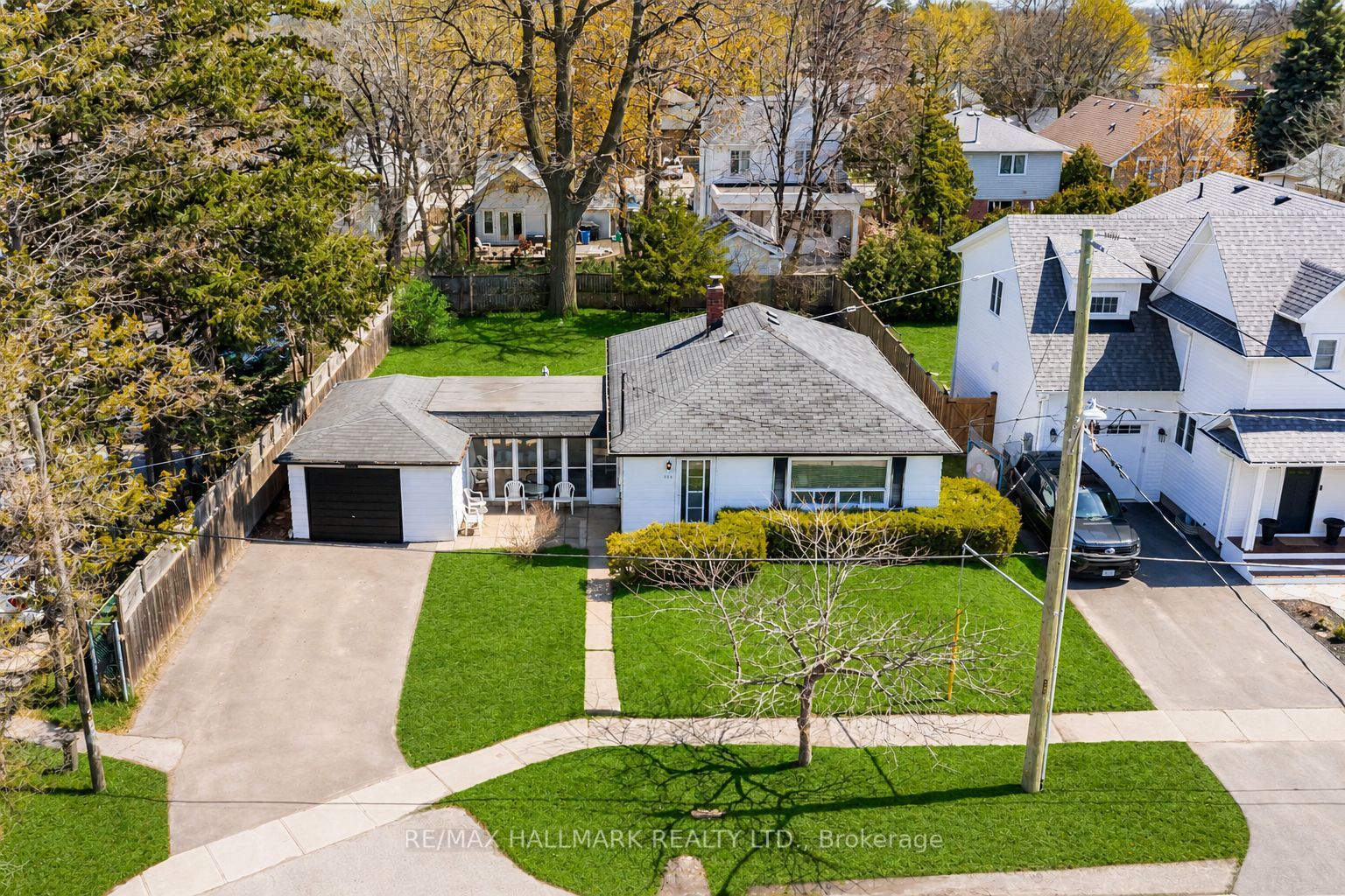 Additional image 2 of 122 Hawthorne Road, Oakville, ON, L6K 1V8