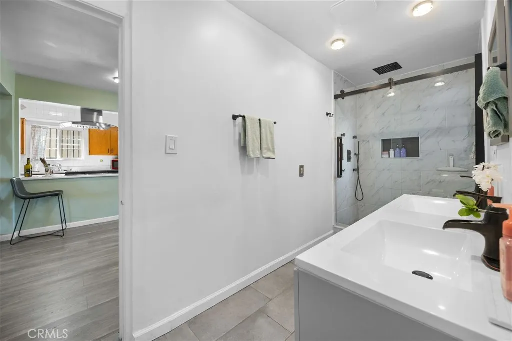 Additional image 102 of 421 E 219th St, Carson, CA 90745