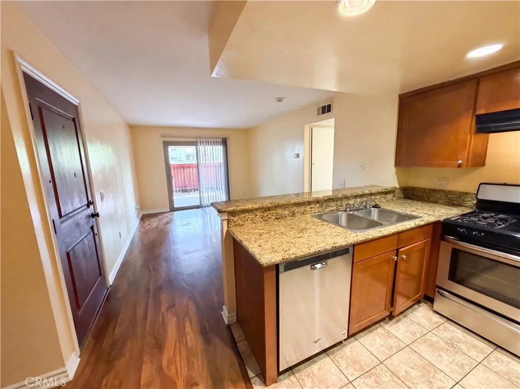 Additional image 41 of 920 S Palmetto Avenue Unit 9, Ontario, CA 91762