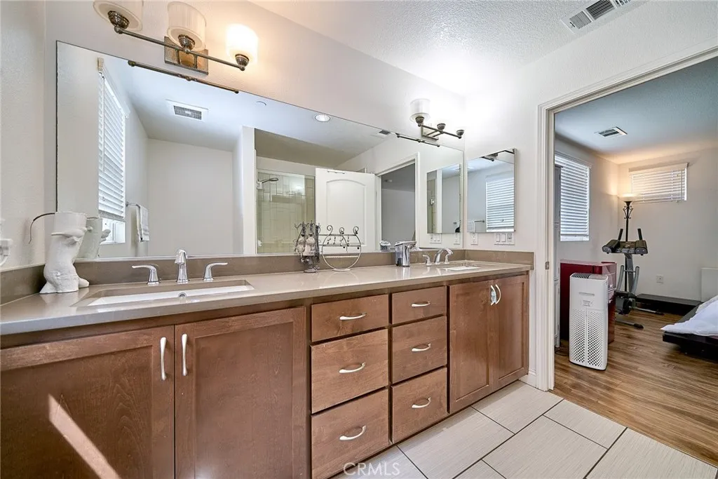 Additional image 23 of 21125 Ingomar Court, Canoga Park, CA 91304