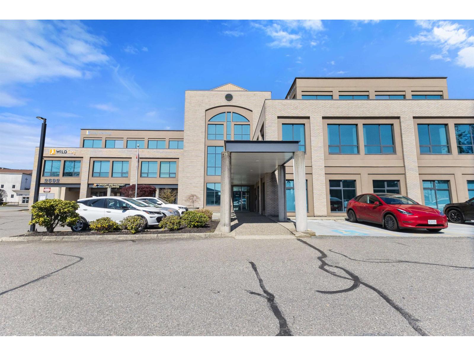 Additional image 2 of 201-2692 Clearbrook Road, Abbotsford, BC, V2T2Y8
