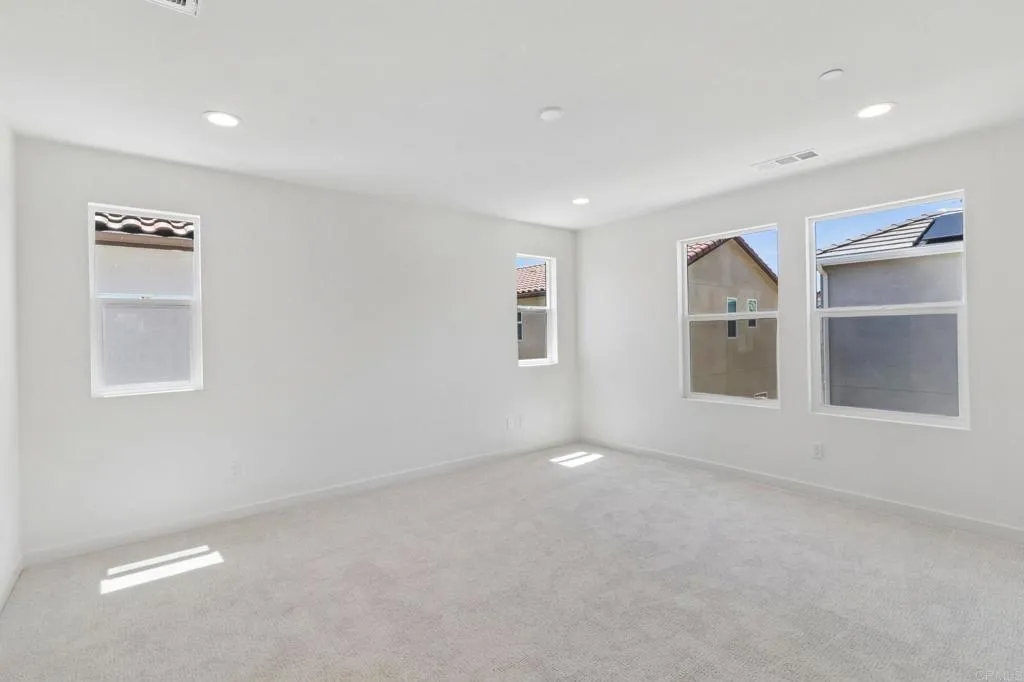 Additional image 16 of 711 Kingbird Loop, Oceanside, CA 92058