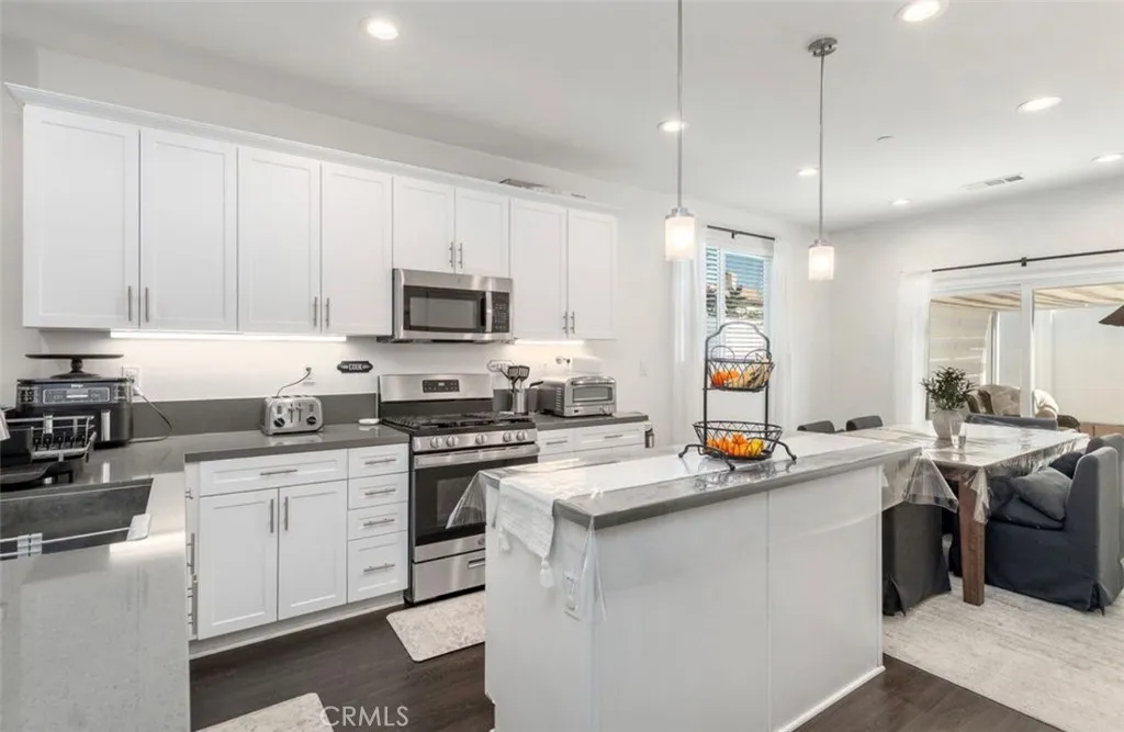 Additional image 14 of 455 E Orchard St, Rialto, CA 92376
