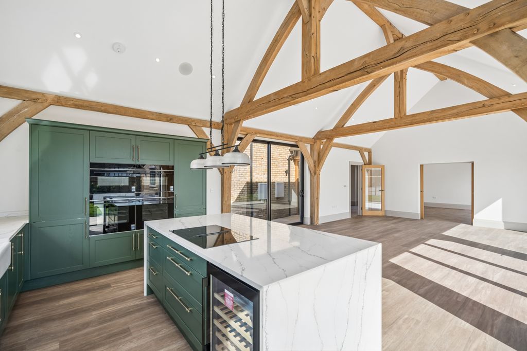 Additional image 6 of 4 bed detached house for saleKennel Lane, Harpenden AL5