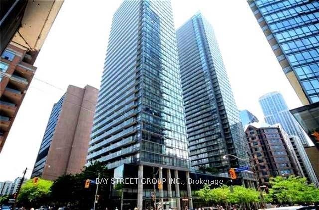 605-37 Grosvenor Street, Toronto, ON, M4Y 3G5