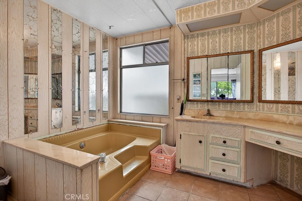 Additional image 18 of 24921 Muirlands Boulevard Unit 32, Lake Forest, CA 92630