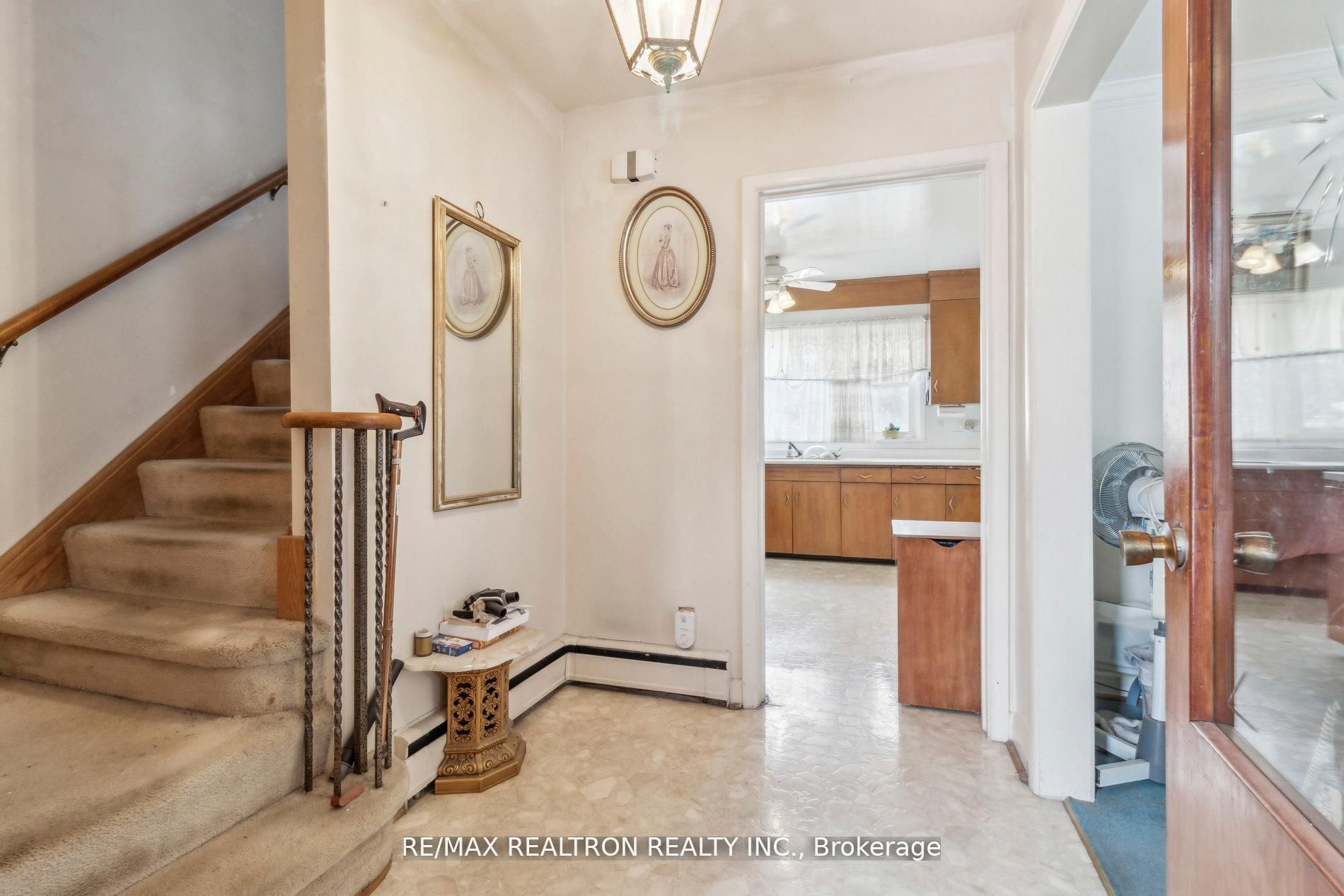 Additional image 4 of 139 Yorkview Drive, Toronto, ON, M2R 1K2