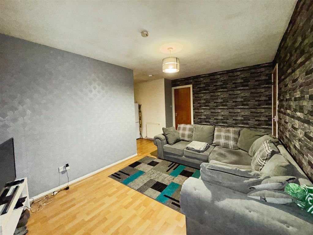 Additional image 3 of 1 bed flat for saleMallard Road, Hardgate, Clydebank G81