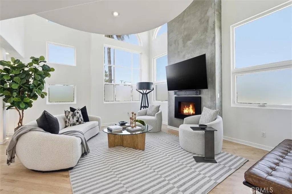 Additional image 37 of 24 Eastwind Street Unit 1, Marina Del Rey, CA 90292