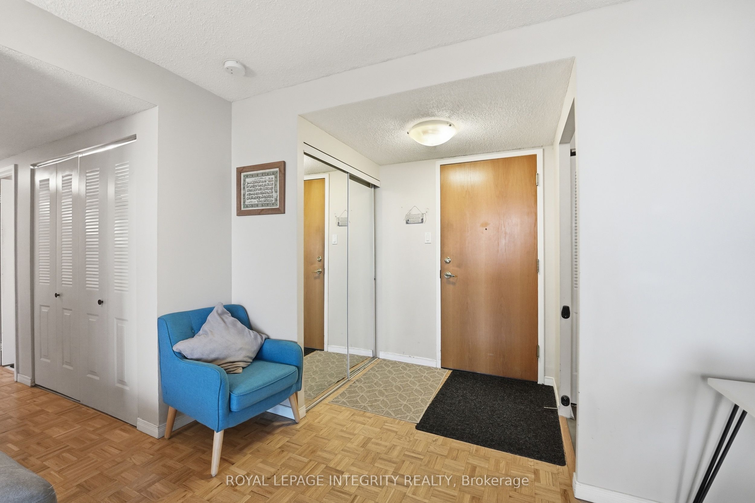 Additional image 3 of 1208-2760 Carousel Crescent, Ottawa, ON, K1T 2N4