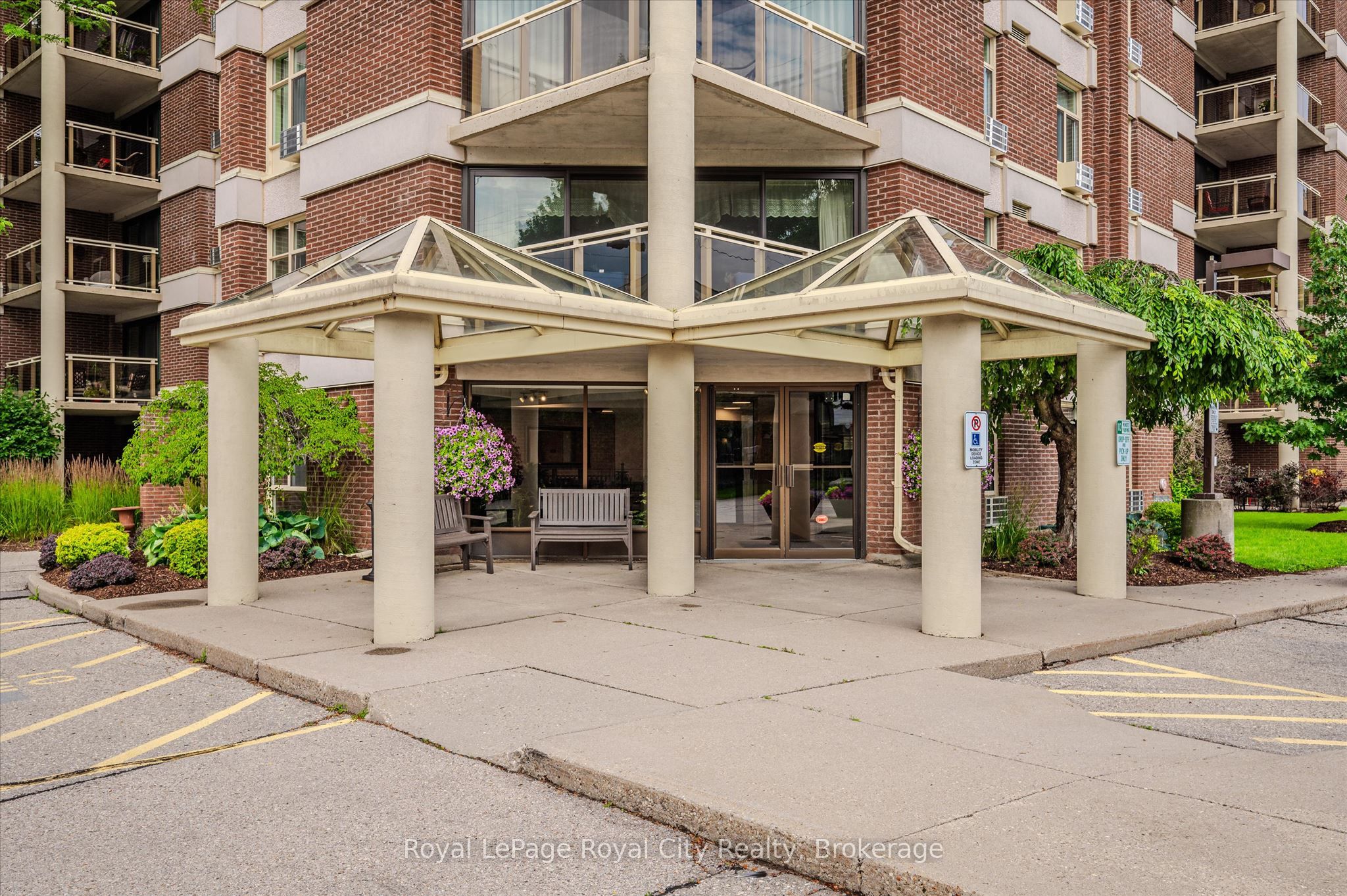 Additional image 4 of 507-8 Christopher Court, Guelph, ON, N1G 4N7
