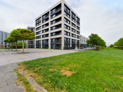 Waterfront Avenue, Granton, Edinburgh EH5