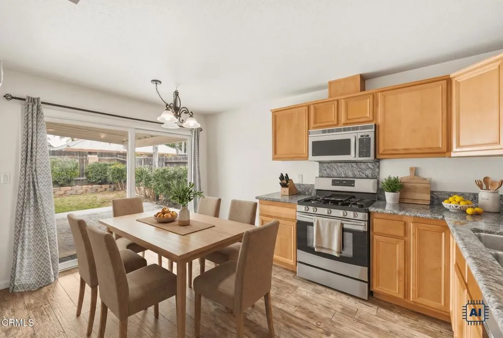 Additional image 4 of 135 Surrey Way, Fillmore, CA 93015