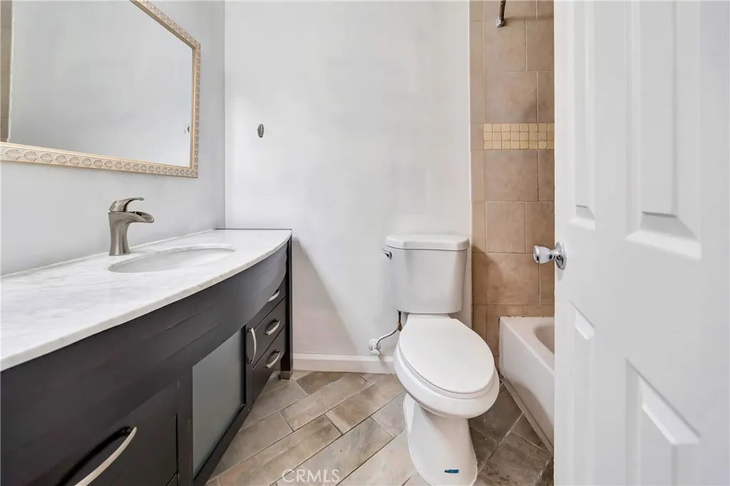 Additional image 21 of 18620 Hatteras Street Unit 247, Tarzana, CA 91356