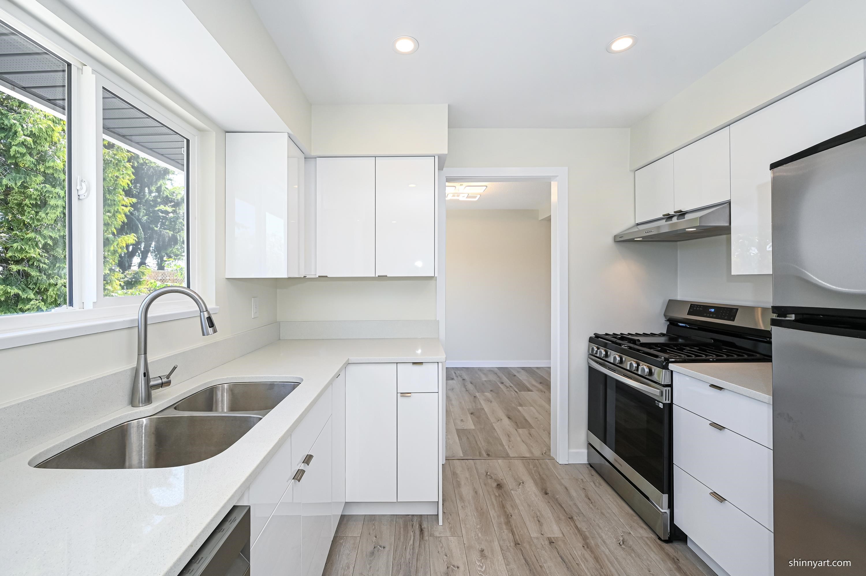 5546 Maple Crescent, Delta, BC, V4K 1G4