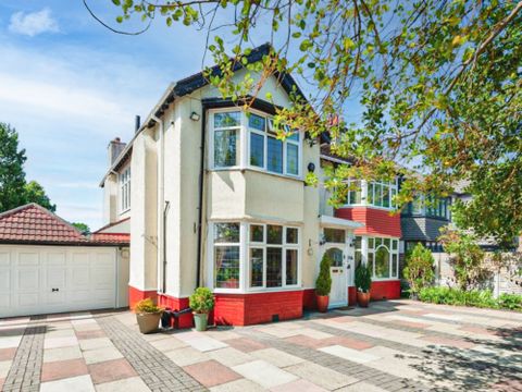 Queens Drive, Wavertree L15