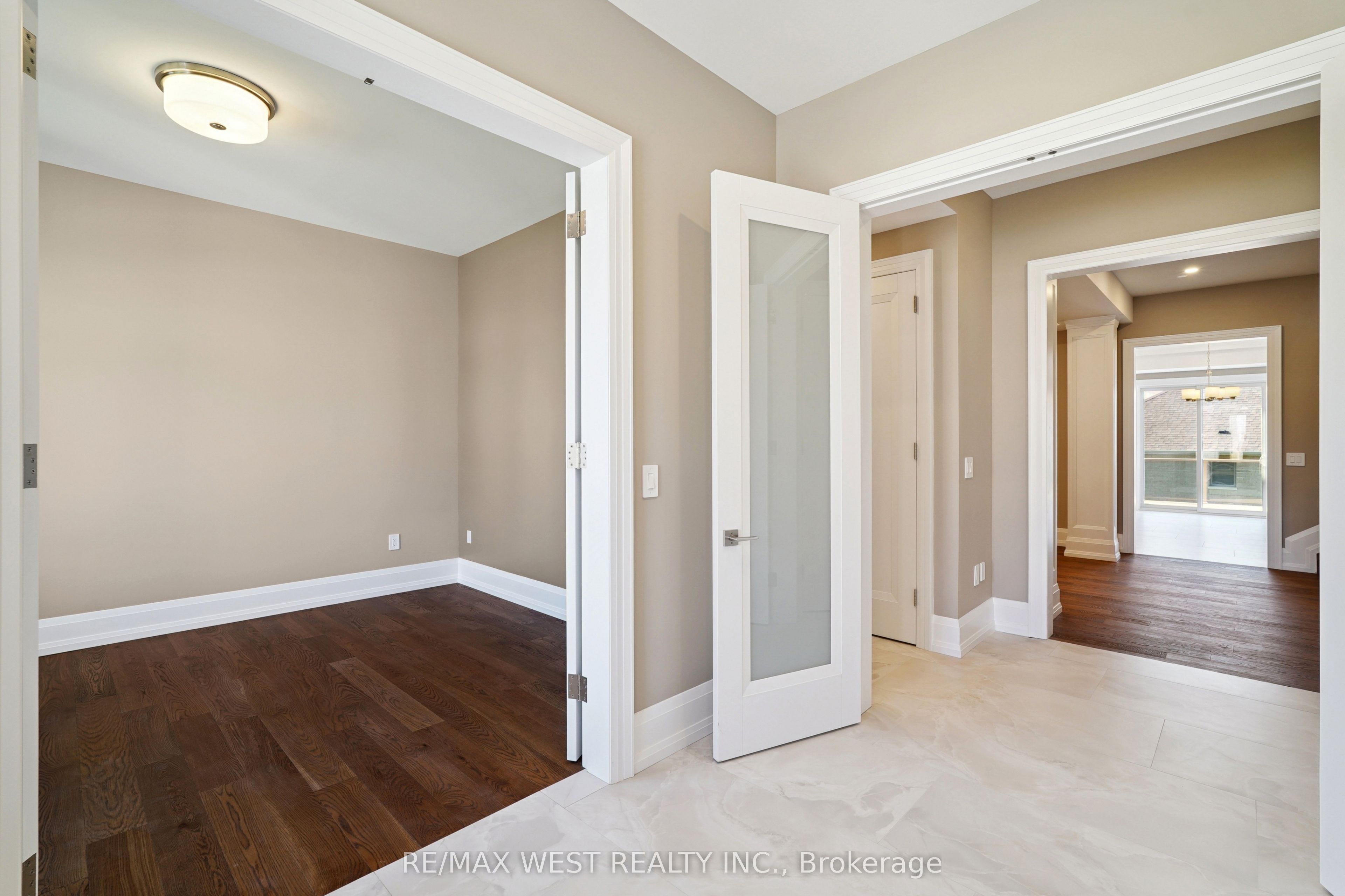 Additional image 3 of 29 W Dykie Court, Bradford West Gwillimbury, ON, L3Z 0Y1