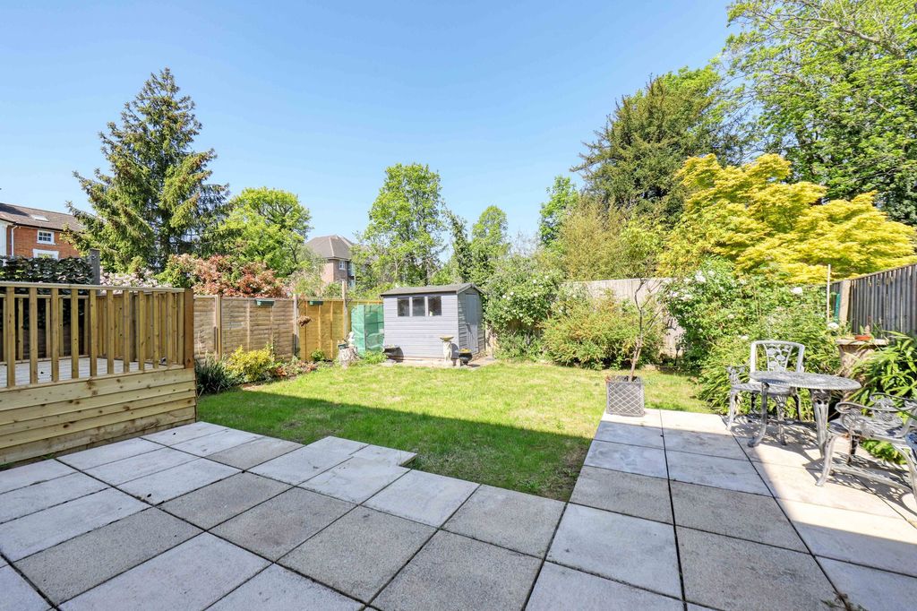Additional image 4 of 4 bed semi-detached house for saleRay Park Road, Maidenhead SL6