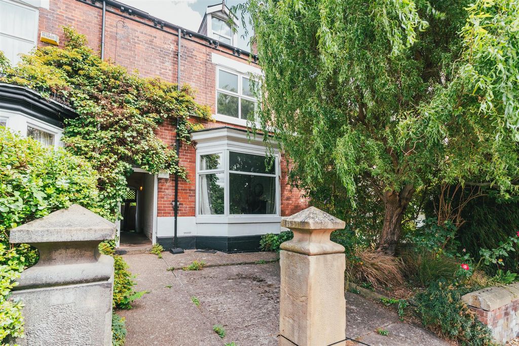 Additional image 4 of 4 bed terraced house for saleSouthgrove Road, Sheffield S10
