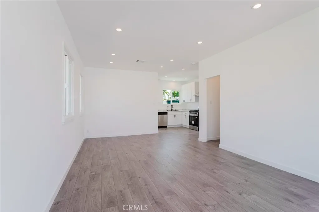 Additional image 7 of 10408 El Dorado Avenue, Pacoima, CA 91331