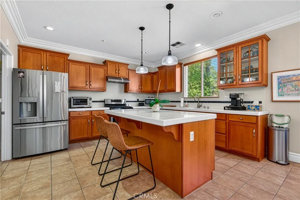 Additional image 34 of 21803 Delany Lane, Canoga Park, CA 91304